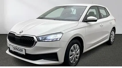 Gebraucht Skoda Fabia Active 65 PS (47 kW) 2023 Weiß Limousine