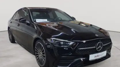 Gebraucht Mercedes C300 AMG 265 PS (194 kW) 2023 Schwarz Limousine