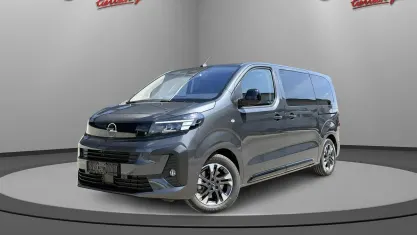 Neu Opel Zafira Life 179 PS (131 kW) 2026 Lackierung titangrau/typ aussenverkleidung metalliclackierung Van / Kleinbus