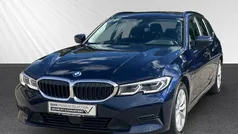Gebraucht 2022 BMW 320e Advantage Kombi | 26.488 € (Fairer Preis)