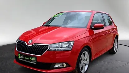 Corridarot Gebraucht 2021 Skoda Fabia Cool Plus Kleinwagen | 14.400 € (Etwas zu teuer)