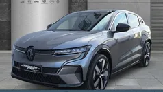 Grau Gebraucht 2023 Renault Mégane Techno Limousine | 30.990 € (Fairer Preis)