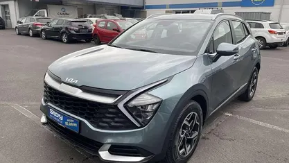 Yucca grau Gebraucht 2025 Kia Sportage SUV | 29.490 € (Superpreis)