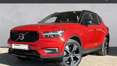 Rot Gebraucht 2022 Volvo XC40 R-Design SUV | 33.780 € (Guter Preis)