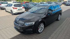 Schwarz Gebraucht 2016 Skoda Octavia RS Kombi | 14.790 € (Fairer Preis)