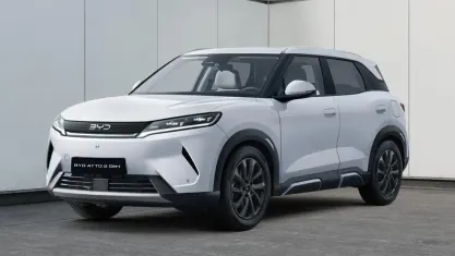 Gebraucht BYD Atto 2 Boost 212 PS (155 kW) 2026 Skiing white SUV
