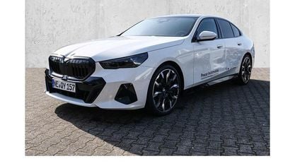 Gebraucht BMW 540 M Sport 303 PS (222 kW) 2025 Weiß Limousine
