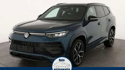 Cipressino green metallic Neu 2025 VW Tayron R-line SUV | 55.995 € (Superpreis)