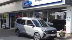 Solar silver metallic Neu 2025 Ford Tourneo Courier Titanium Van / Kleinbus | 27.450 € (Fairer Preis)