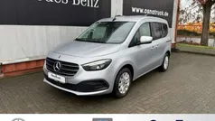 Mercedes T180