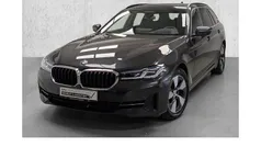 Grau Gebraucht 2020 BMW 520 Kombi | 32.780 € (Fairer Preis)