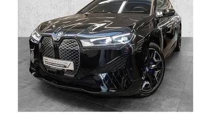 Schwarz Gebraucht 2024 BMW iX Sport Line SUV | 55.480 € (Fairer Preis)