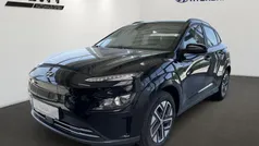 Gebraucht 2023 Hyundai Kona Select SUV | 23.450 € (Guter Preis)