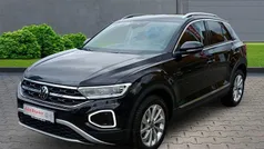 Schwarz Gebraucht 2024 VW T-Roc Style SUV | 29.920 € (Fairer Preis)