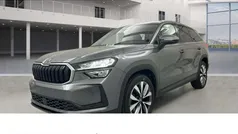 Graphitegrau metallic Gebraucht 2025 Skoda Kodiaq Selection SUV | 41.690 € (Guter Preis)