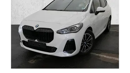 Gebraucht BMW 223 Active Tourer M Sport 218 PS (160 kW) 2025 Van / Kleinbus