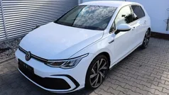 Pure white Gebraucht 2023 VW Golf VIII R-line Limousine | 32.140 € (Fairer Preis)