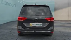 Grau Gebraucht 2024 VW Touran Move Van / Kleinbus | 33.099 € (Guter Preis)