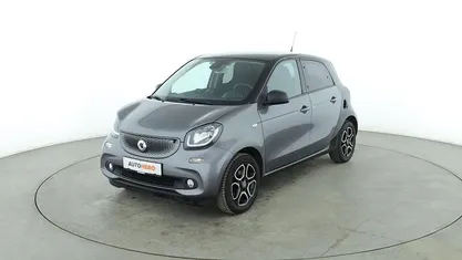 Schwarz Gebraucht 2017 Smart ForFour Basis Kleinwagen | 12.320 € (Fairer Preis)