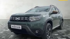 Safarigrüngrau Gebraucht 2024 Dacia Duster Extreme SUV | 23.799 € (Fairer Preis)
