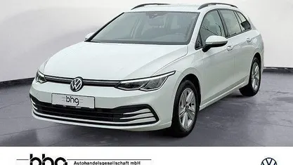 Weiß Gebraucht 2022 VW Golf Life Kombi | 20.930 € (Fairer Preis)