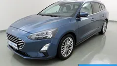 Chromablau Gebraucht 2019 Ford Focus Titanium Kombi | 17.840 € (Fairer Preis)