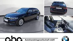 Schwarz Gebraucht 2021 BMW 318 Advantage Kombi | 23.860 € (Fairer Preis)