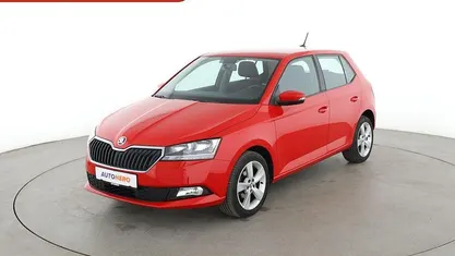 Rot Gebraucht 2018 Skoda Fabia Cool Plus Limousine | 9.620 € (Fairer Preis)