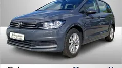 Grau Gebraucht 2024 VW Touran Comfortline Van / Kleinbus | 31.480 € (Fairer Preis)