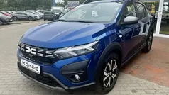 Blau Gebraucht 2023 Dacia Sandero Expression Kleinwagen | 18.800 € (Fairer Preis)
