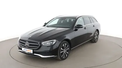 Gebraucht Mercedes E300 122 PS (89 kW) 2022 Schwarz Kombi