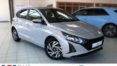Grau Neu 2024 Hyundai i20 Trend Limousine | 19.770 € (Fairer Preis)
