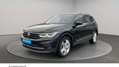Deep black perleffekt Gebraucht 2023 VW Tiguan Move SUV | 32.780 € (Fairer Preis)