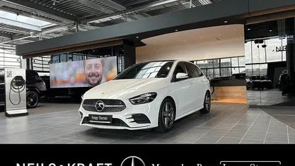 Digitalweiß Gebraucht 2024 Mercedes 200 AMG Kombi | 34.970 € (Fairer Preis)