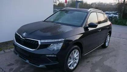 Blackmagic perleffekt Neu 2025 Skoda Kamiq SUV | 29.890 € (Fairer Preis)