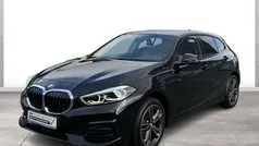 Schwarz Gebraucht 2022 BMW 118 Efficient Dynamics Kleinwagen | 21.890 € (Fairer Preis)