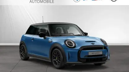Gebraucht Mini Cooper SE 135 kW (184 PS) 2023 Island blue metallic Kleinwagen