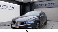 Grau Gebraucht 2020 VW Passat GTE Kombi | 21.977 € (Fairer Preis)
