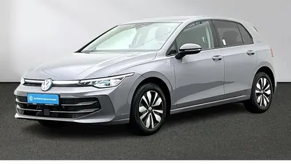 Gebraucht VW Golf VIII Life 150 PS (110 kW) 2025 Limousine