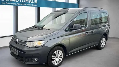 Gebraucht VW Caddy 102 PS (75 kW) 2023 Van / Kleinbus