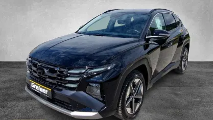 Gebraucht Hyundai Tucson Trend 160 PS (117 kW) 2024 Abyss black (metallic) SUV