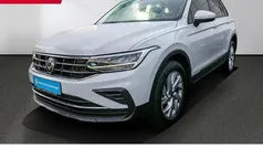 Pure white Gebraucht 2022 VW Tiguan Life SUV | 30.380 € (Fairer Preis)