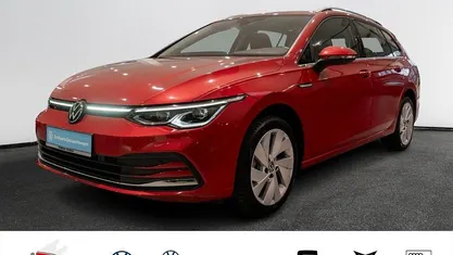 Gebraucht VW Golf VIII Style 131 PS (96 kW) 2024 Rot Kombi