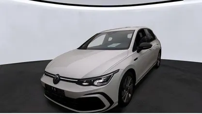 Gebraucht VW Golf VIII R-line 150 PS (110 kW) 2023 Limousine