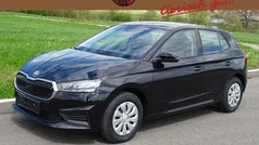 Schwarzmagic perleffekt Gebraucht 2023 Skoda Fabia Ambition Kleinwagen | 19.990 € (Guter Preis)