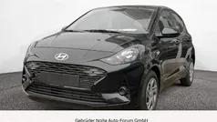 Schwarz / Neu 2025 Hyundai i10 Select Kleinwagen | 15.990 € (Guter Preis)