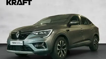 Käytetty Renault Arkana Zen 140 HP (102 kW) 2022 Harmaa Katumaasturi