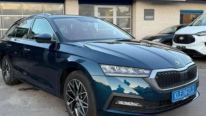 Gebraucht 2021 Skoda Octavia Ambition Kombi | 21.980 € (Guter Preis)