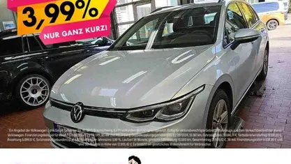 Gebraucht 2023 VW Golf VIII Life Kombi | 23.977 € (Guter Preis)