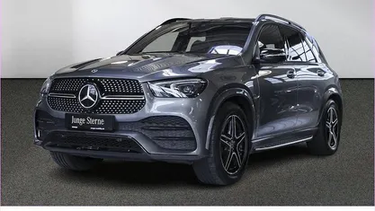 Grau Gebraucht 2022 Mercedes GLE300 AMG SUV | 54.390 € (Fairer Preis)